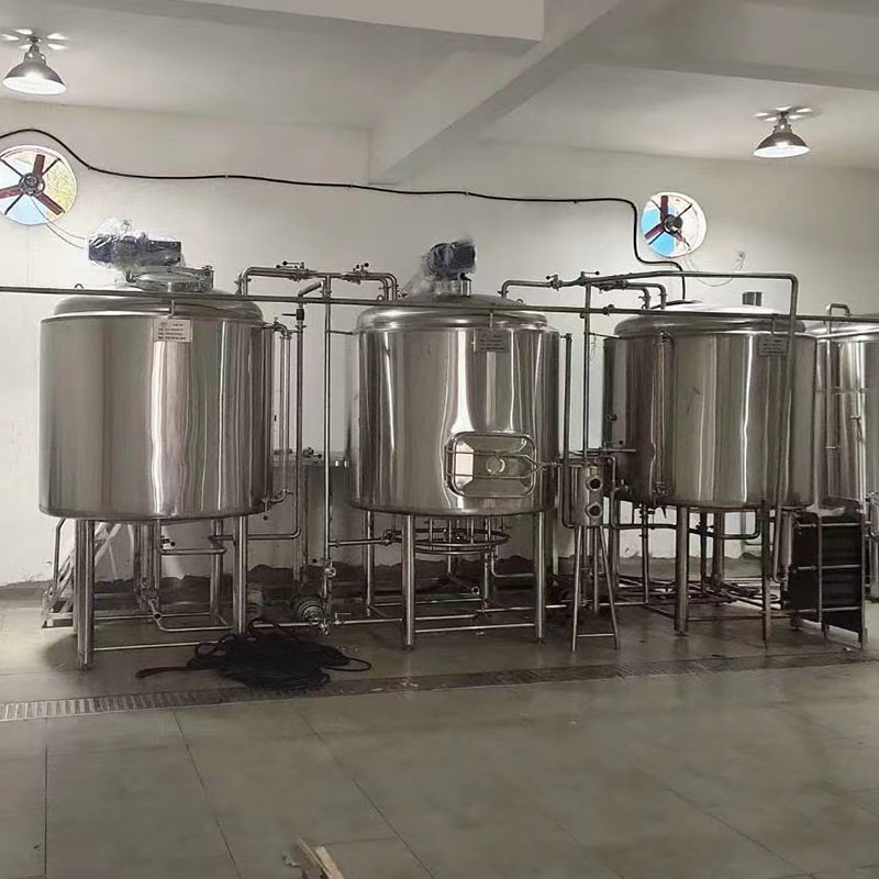 阿图什精酿啤酒设备厂—如何延长精酿啤酒设备的使用寿命